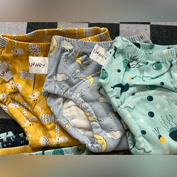 UpAiry Kids Printed Training Pants - Picture 5 of 7